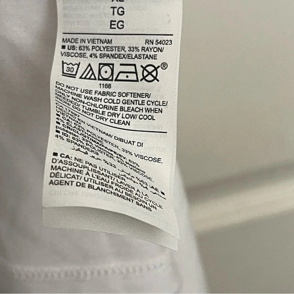 Old Navy Active Ultralite Go Dry Tank Top Size XL NWT - Picture 5 of 6